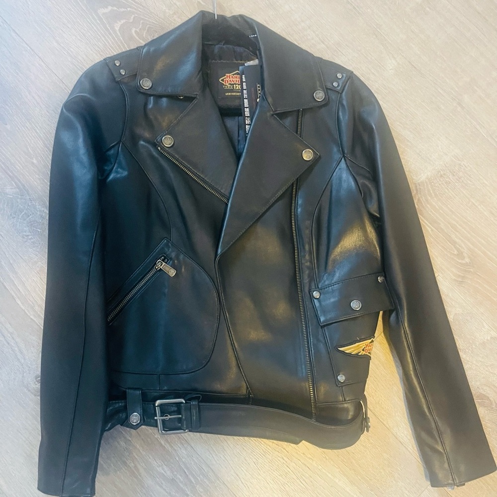 Harley Davidson Women's 120th
Anniversary  extra small New